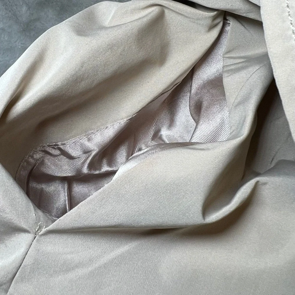 Banana Republic Womens Size XS Petites Trench Coat Champagne Belted Jacket - Picture 8 of 16